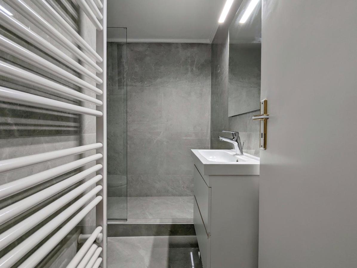 Victroria Grand Palace Apartment Athènes Extérieur photo