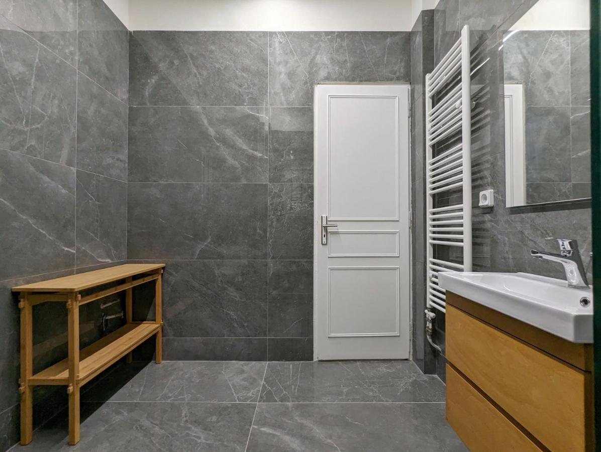 Victroria Grand Palace Apartment Athènes Extérieur photo